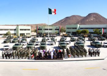 Reconoce Gobernador VMCC el compromiso y solidaridad del Ejército Mexicano en BCS