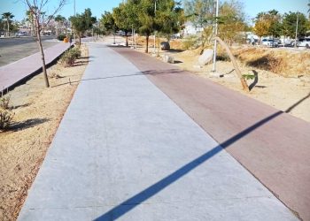Realizan labores de limpieza en 52 parques y jardines de Cabo San Lucas