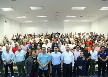 Encabeza alcalde Christian Agúndez reunión para fortalecer la transparencia y cumplimiento de solicitudes ciudadanas