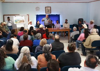 El gobernador Víctor Castro beneficia con más apoyos a productores de Mulegé