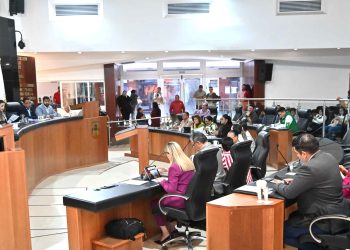 Tibieza de legisladores federales de BCS ante intento de desafuero de Cuauhtémoc Blanco.