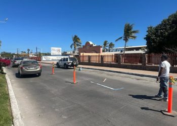 PINTAN PASOS PEATONALES PARA REDUCIR RIESGOS DE ACCIDENTES EN ESCUELAS DE LORETO