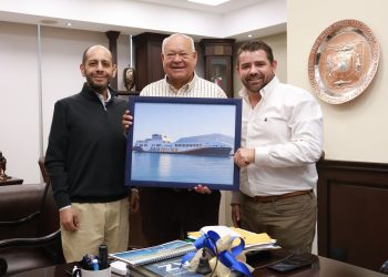 Gobernador Víctor Castro Cosío anuncia nuevo transbordador en la ruta La Paz-Mazatlán