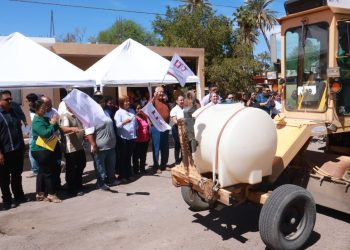 Realiza el gobernador Víctor Castro supervisión de obras en Loreto
