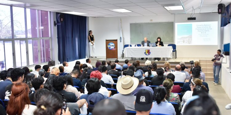 Ocupación humana de la isla ES inició hace 12 mil años: Harumi Fujita en la presentación del libro que promovió la comisión de educación del Congreso de BCS que preside el diputado Martín Escogido.
