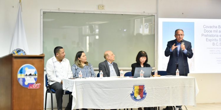 Ocupación humana de la isla ES inició hace 12 mil años: Harumi Fujita en la presentación del libro que promovió la comisión de educación del Congreso de BCS que preside el diputado Martín Escogido.