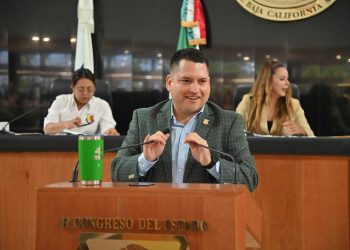 Que el tirar basura sea sancionado con cárcel en BCS, propone el diputado Erick Agundez