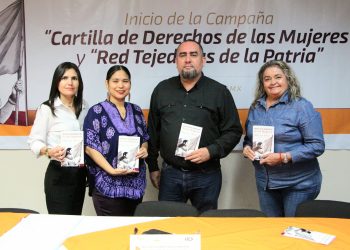 Signa ISMUJERES y SNTE acuerdo para el inicio de la campaña “Cartilla de las Mujeres”