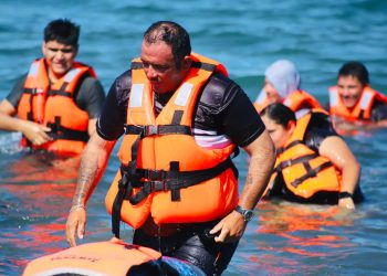 CURSO DE SUPERVIVENCIA EN EL MAR FORTALECE LA SEGURIDAD DE PRESTADORES TURÍSTICOS EN LORETO: PAZ OCHOA AMADOR.