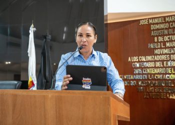 Exhortan a OMSAPASC a buscar solución del adeudo que presenta el CECATI 106