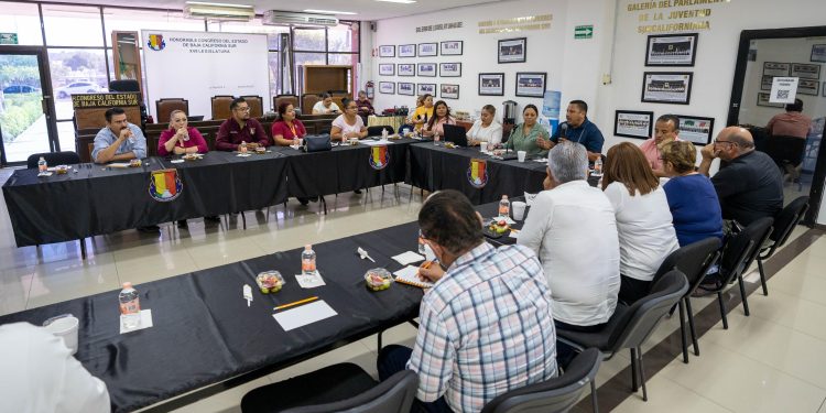 Después de 6 años sin realizarse, la Comisión de Asuntos Educativos reactivará el Parlamento Infantil, un espacio de participación para niñas y niños de 5° y 6° de primaria.