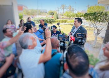 PRI busca eliminar las comisiones bancarias