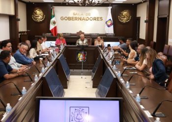 Respalda Víctor Castro, iniciativa sobre el plan de manejo para avistamiento de orcas