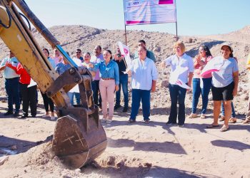 CON INVERSIÓN SUPERIOR A 5 MDP INICIA PAVIMENTACIÓN DE CALLE JORGE LUIS BORGES.