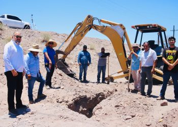 PONE EN MARCHA AYUNTAMIENTO DE LORETO REHABILITACION DE RED HIDRAULICA Y DRENAJE EN CALLE DE COLONIA OBRERA
