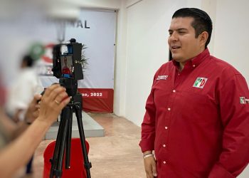 “El PRI lucha por la democracia a nivel internacional”: Fabrizio del Castillo