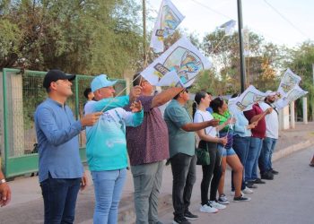 CON IMPRESIONANTE GALLO VEHICULAR ARRANCA EN LORETO LA FIESTA DEL TORNEO DE PESCA “FISHING IN THE FIVE”.