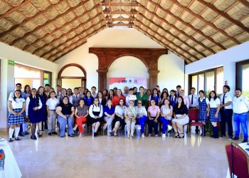 LLAMA PAZ OCHOA A LA JUVENTUD A CONSTRUIR UNA SOCIEDAD INCLUSIVA.