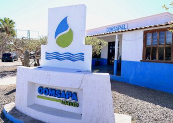 LLAMAN A USUARIOS QUE PRESENTAN ADEUDO DE AGUA POTABLE A REGULARIZARSE. OOMSAPAL