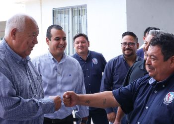 Reconoce Castro Cosío la labor de trabajadores del Gobierno del Estado en beneficio de la sociedad sudcaliforniana