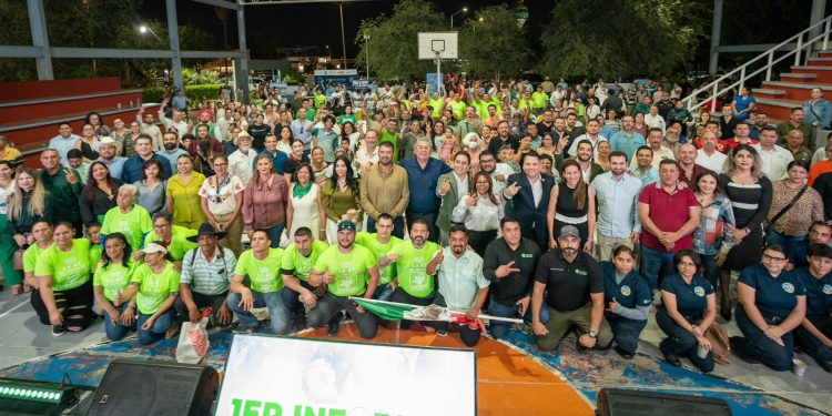 El diputado Erik Agundez Cervantes reafirmó su compromiso con el servicio público y cercanía con la gente, al rendir su Primer Informe de Actividades Legislativas.