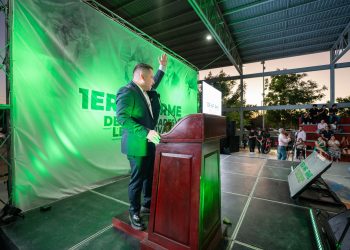 Aumentan pretensiones de figurar en el 2027 en prácticamente todos los partidos políticos.