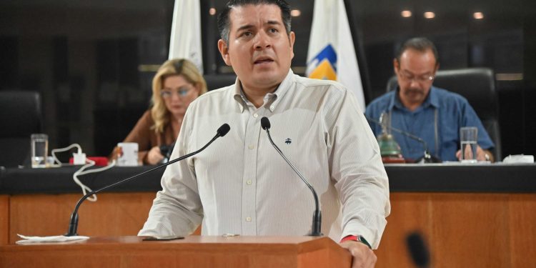 Propone el diputado Fabrizio del Castillo actualizar la Ley de Fiscalización y Rendición de Cuentas en BCS.