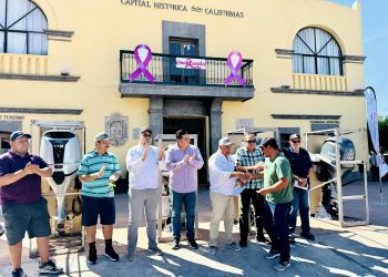 LORETO IMPULSA LA MODERNIZACIÓN PESQUERA CON ENTREGA DE MOTORES FUERA DE BORDA