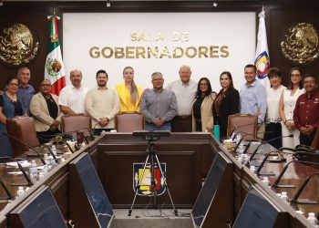 Se reúne Gobernador VMCC con diputados locales y el cabildo de Comondú