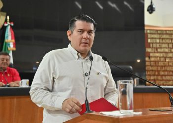 Presentan integración del XVIII Parlamento de la Juventud Sudcaliforniana 2025 “Juventud que inspira”