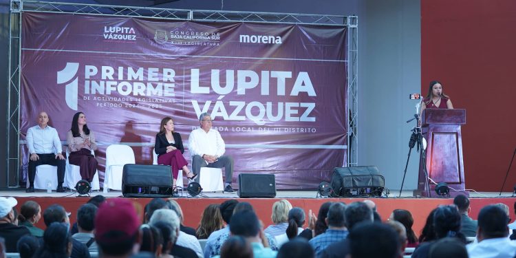 Diputada Guadalupe Vázquez Jacinto rinde su Primer Informe Legislativo y de Gestión.