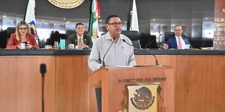 Proponen diputadas y diputados de MORENA, PT y Nueva Alianza homologar leyes hacendarias municipales en materia de saneamiento ambiental para destinar recursos a restauración del equilibrio ecológico y la protección ambiental.