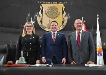 Quedan integradas las Mesas Directivas para dirigir los trabajos de la Diputación Permanente y de la Mesa Directiva para el 2° año de Ejercicio Constitucional