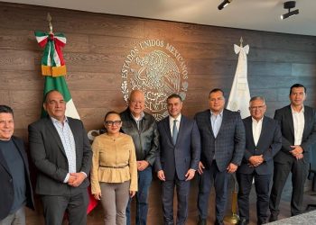 Con olor a Navidad se intensifica competencia interna en Morena y sus aliados.