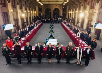 Asiste Gobernador VMCC a sesiones nacionales de Seguridad y Protección Civil encabezadas por la presidenta Claudia Sheinbaum