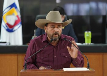 Proponen otorgar a docentes de BCS la obligación legal para denunciar cualquier agravio a NNA