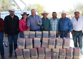 Impulsa Gobernador Víctor Castro actividades productivas en comunidades rurales de La Paz