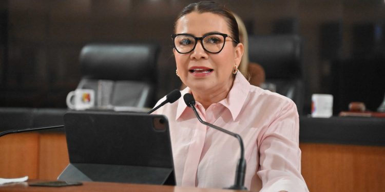 La diputada Lupita Saldaña impulsa exhorto para proteger a NNA bajo resguardo institucional.