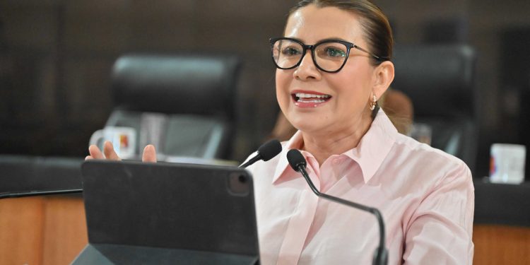 La diputada Lupita Saldaña impulsa exhorto para proteger a NNA bajo resguardo institucional.
--