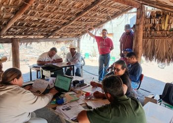 AYUNTAMIENTO DE LORETO ACERCA TRÁMITES DE ACTUALIZACIÓN Y REFRENDO GANADERO A COMUNIDADES RURALES