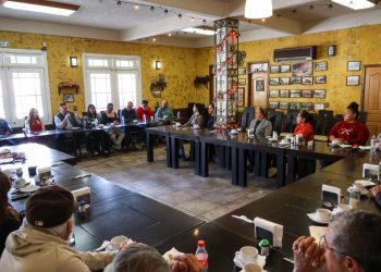 Recorre secretario General Gobierno comunidades del norte de BCS y atiende planteamientos ciudadanos