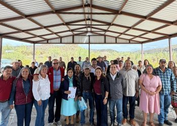 ENTREGAN GOBIERNOS DE BCS Y DE LORETO, EQUIPOS FOTOVOLTAICOS A PRODUCTORES DEL PASO DE SANTA CRUZ