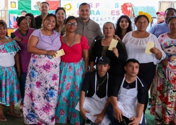 Saúl González refrenda respaldo a mujeres en Cabo San Lucas; reconoce su esfuerzo y fortalece acciones comunitarias