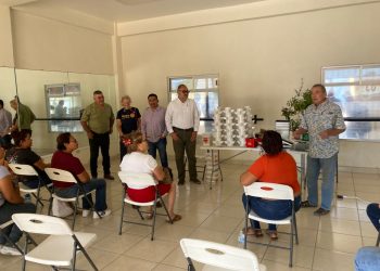 CLUB ROTARIO DE LORETO HACE UN IMPORTANTE DONATIVO DE SISTEMA HIDROPONICO A FAMILIAS LORETANAS