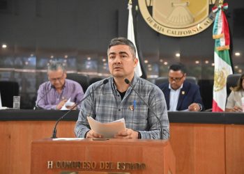 Aprueba Congreso de BCS exhorto para revisar PDU en Todos Santos y permisos de avistamiento de orcas