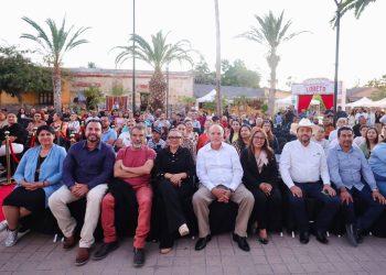 ¿Es burla o cinismo que Fernanda Villarreal y Oscar Leggs, ambos en proceso por denuncias ante la Fiscalía Anticorrupción apoyen abiertamente a Manuel Cota?