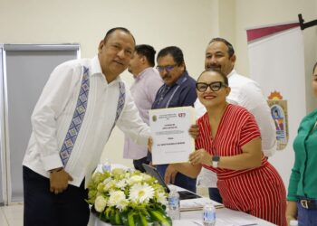 IMPULSA PAZ OCHOA LA PROFESIONALIZACIÓN DEL SERVICIO PÚBLICO EN EL XI AYUNTAMIENTO DE LORETO