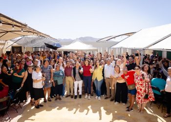 MILENA QUIROGA RECONOCE EL MÚSCULO MÁS FUERTE EN LOS CABOS Y EN BAJA CALIFORNIA SUR : LAS MADRES