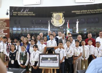 Reconoce Gobierno del Estado participación de la niñez en Parlamento Infantil