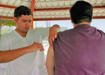 Sector salud de BCS supera meta de vacunación con más de 11 mil 300 dosis aplicadas